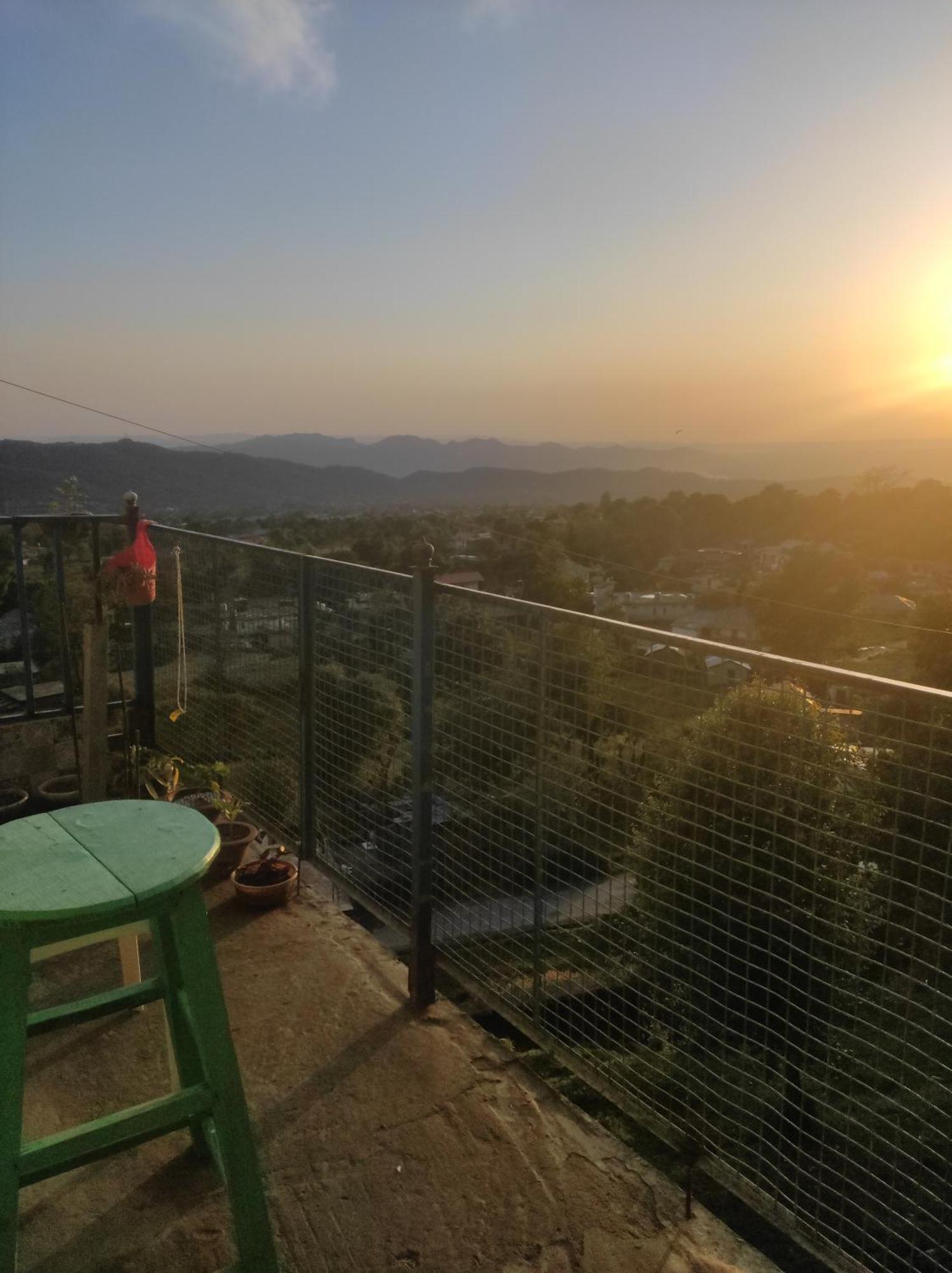 Hill Veu Home Bir Billing Ruang foto